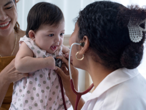 Parent, infant & doctor